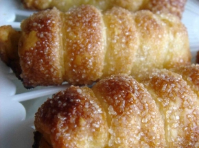 Cannoli di ananas