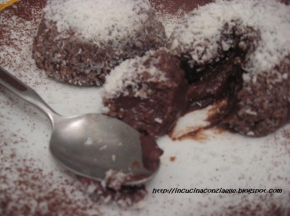 Choco and coconut little dessert