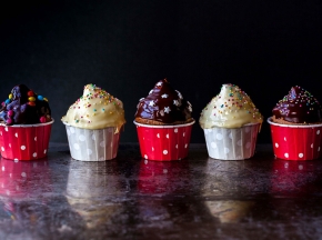Hi hat cupcake