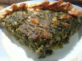 Torta salata cime di rapa e salsiccia