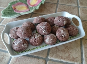 Biscotti morbidi alle mandorle e cacao