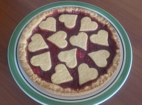 Crostata con confettura di fragole
