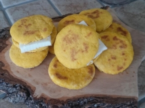 Focaccine di zucca in padella di Benedetta Rossi