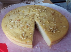 Crema cotta alle pere e pinoli