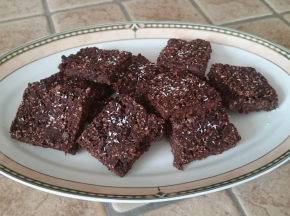 Brownies di pane al cocco (senza uova e lattosio)