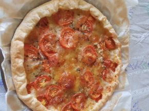 Torta salata che si crede una pizza