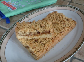 Sbriciolata noci e confettura di fichi