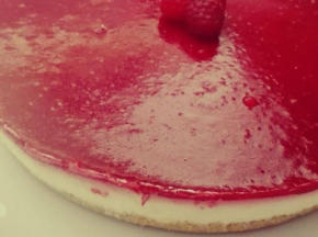 CHEESSECAKE AI LAMPONI