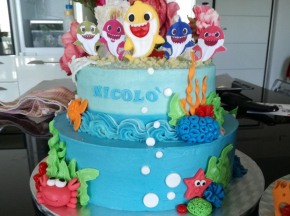 Torta baby shark