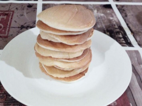 Pancake agli albumi e farina di riso