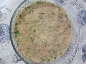 Gateau di patate con piselli e tonno