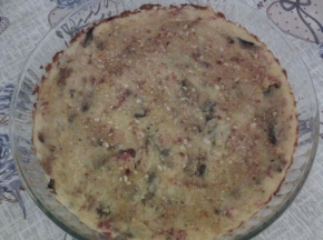 Gateau con coppa, funghi e formaggio