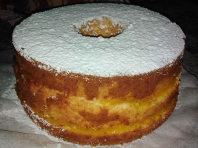 Chiffon cake con crema all'arancia