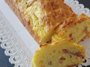 Plumcake salato speck e fontina