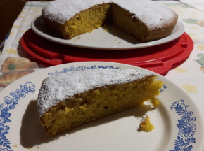 Torta sofficissima alla zucca e amaretti