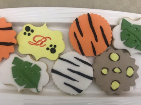 Biscotti al cacao decorati