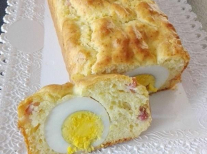 Plumcake salato con uova sode