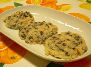 Biscotti con cioccolato e mandorle