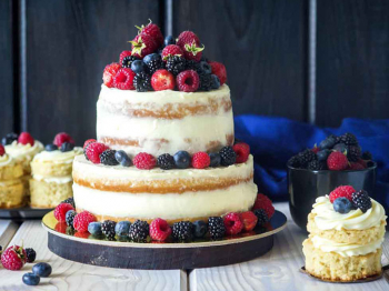 Naked cake: in estate anche le torte indossano coperture leggere