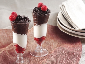 Dolci nel bicchiere: 12 idee per mini opere d’arte e di gusto