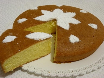 Torta Margherita al limone, senza glutine, senza grassi e senza lievito