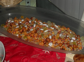 PIOGGIA DI  STRUFFOLI NAPOLETANI