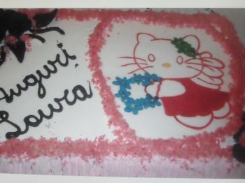 Torta hello kytti