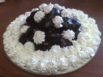 Profiteroles cioccolato e panna