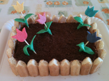 Torta "Il  giardino di Greta" (alla crema di cioccolato bianco)