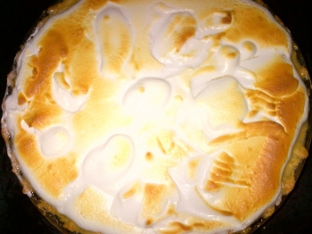 Crostata meringata semifredda al limone