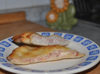 Focaccia stracchino e salsiccia