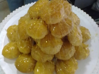 profiteroles al caramello