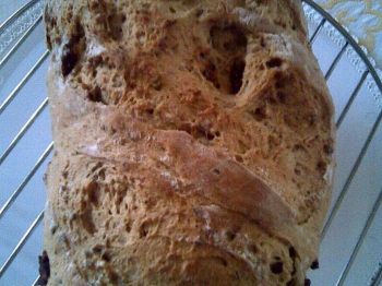 PANE CON NOCI E FICHI