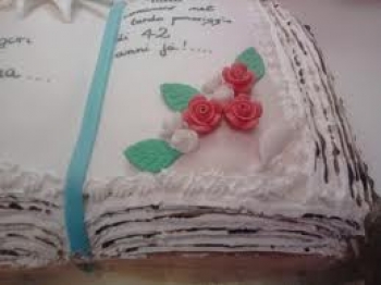 Torta a libro