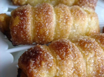 Cannoli di ananas