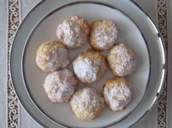 Dolcetti soffici di cocco e cioccolato bianco