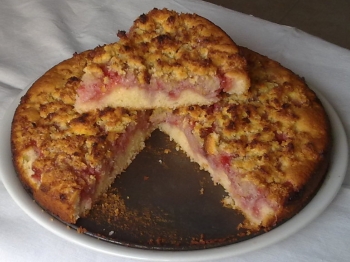 TORTA COCCO E FRAGOLE