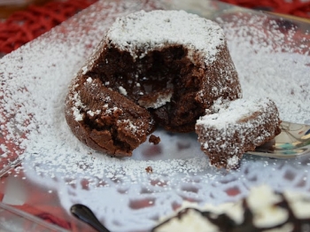 Tortini col cuore morbido di cioccolato