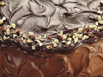 Torta di cioccolato e nocciole senza farina