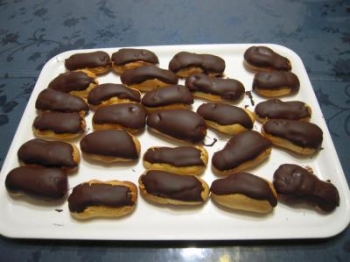ECLAIR AL CIOCCOLATO