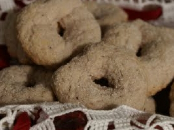 ciambelline al vernaccia di serrapetrona