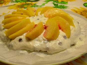 Cheesecake leggero con le pesche