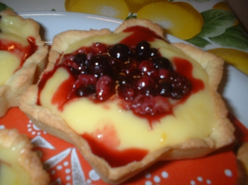 CROSTATINE CON FRUTTI DI BOSCO