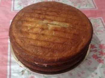 Banana cake