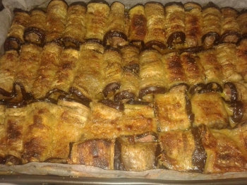 Involtini di melanzane con ripieno di salsiccia