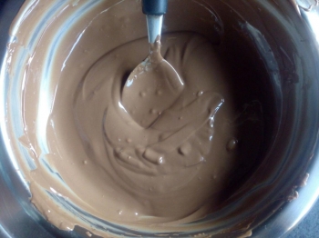 glassa al cioccolato al  latte