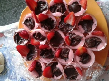 bicchierini alle fragole