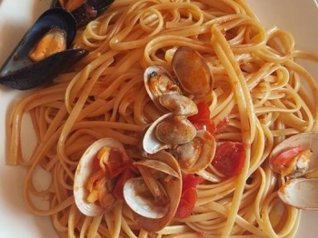 Linguini con vongole e cozze
