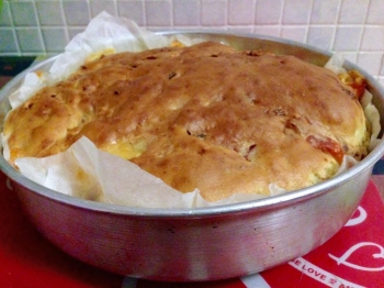 Torta salata provola e speck