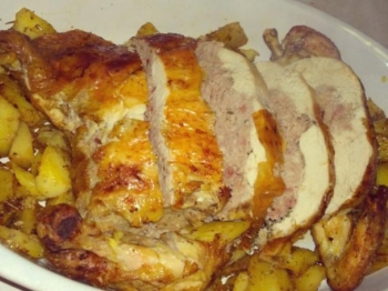 Pollo ripieno al forno